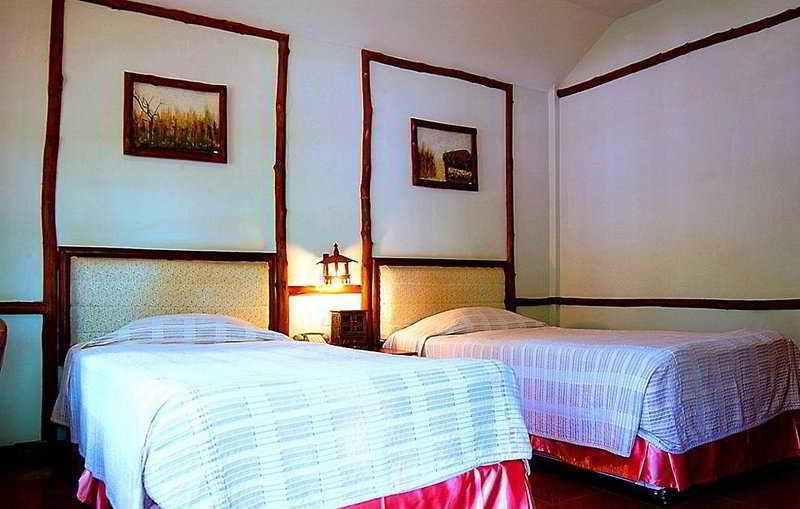 Rooks Holiday Hotel & Resort Mae Hong Son Extérieur photo